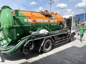 Vận chuyển bùn vi sinh xe từ 25 khối